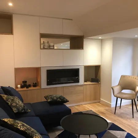 Апартаменты Charming In Touquettoise House *